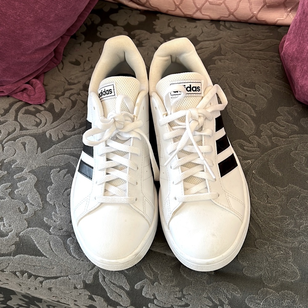 Womens size 7.5 Adidas sneakers